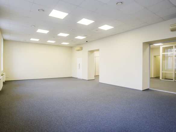 Krišjāņa Valdemāra iela 8