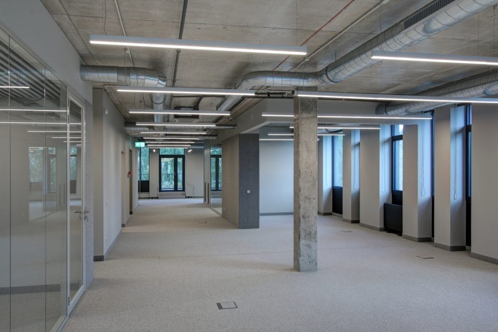 Katrīnas dambis 20, katrīnas Ostas biroji Pētersalas rajonā