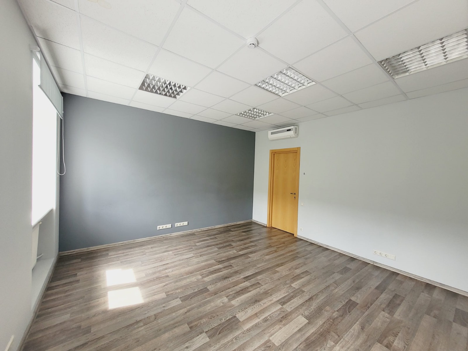 WhatsApp Image 2025-10-24 at 16.18.35