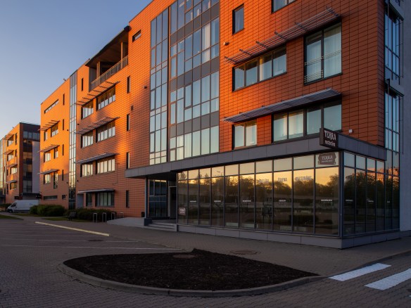 birojs skanstes rajonā