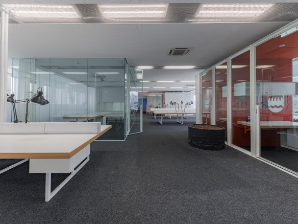 Birojs 882 m2 skanstes rajonā