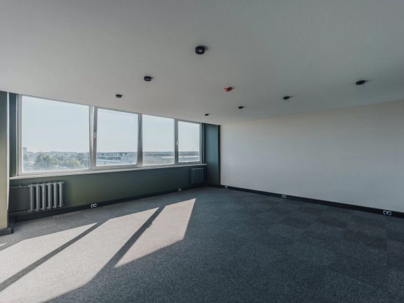 birojs Katlakalna iela 38m2