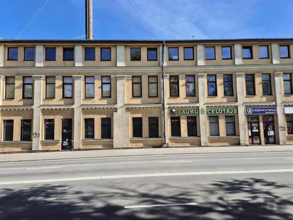tirdzniecības telpas Āgenskalns 125 m² 5.6 EUR/m²
