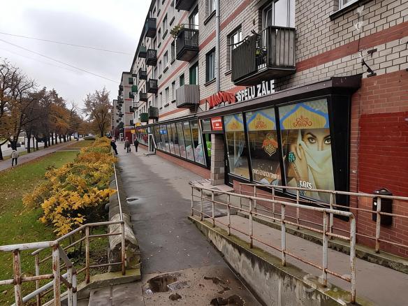tirdzniecības telpas Ķengarags 95 m² 10 EUR/m²