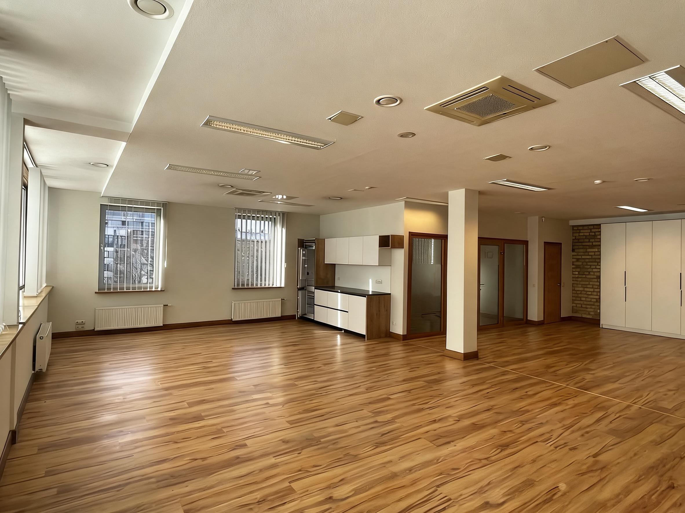 biroja telpas Centrs 106 m² 10.31 EUR/m²