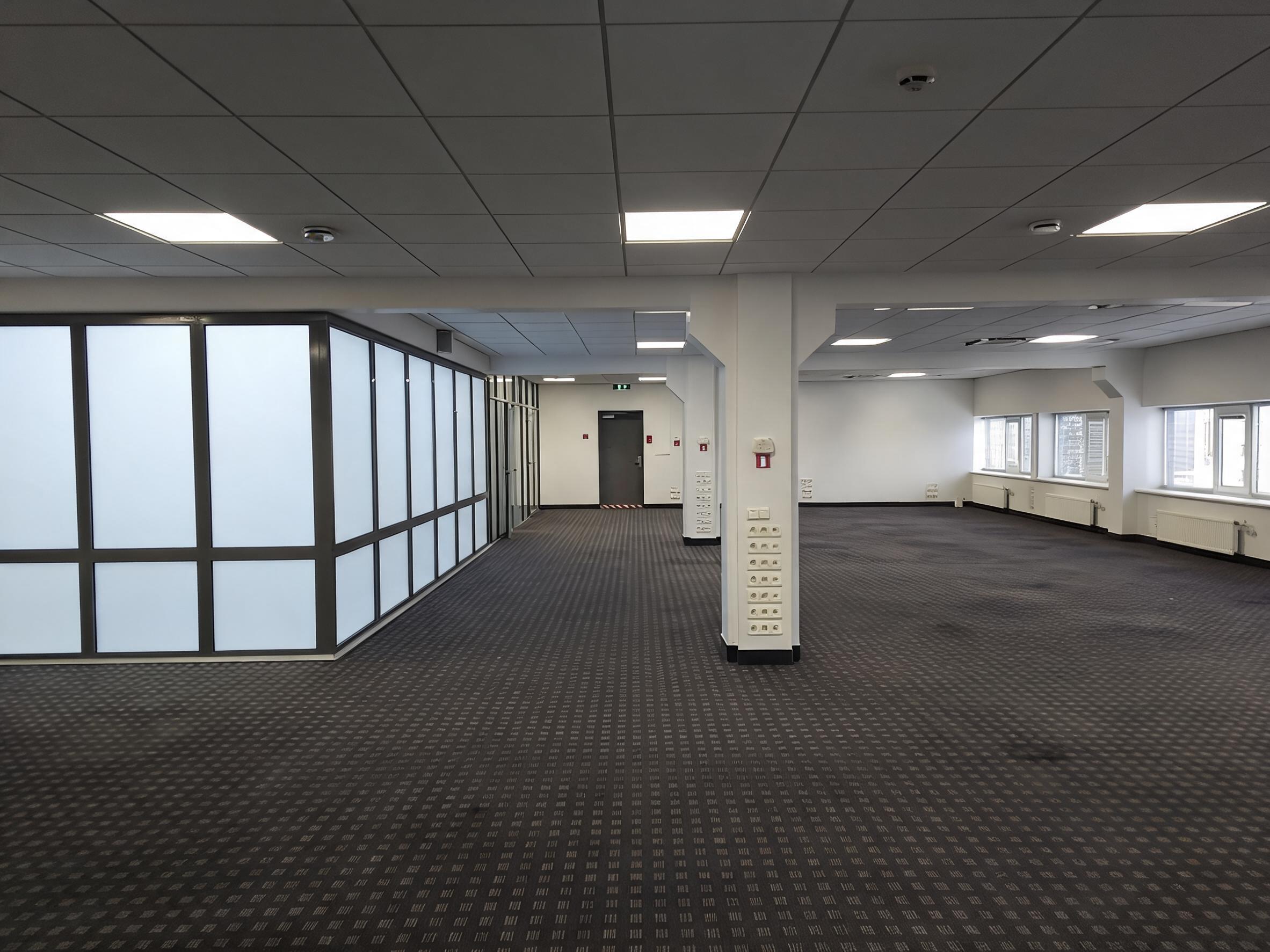 biroja telpas Šampēteris-pleskodāle 260 m² 6.48 EUR/m²