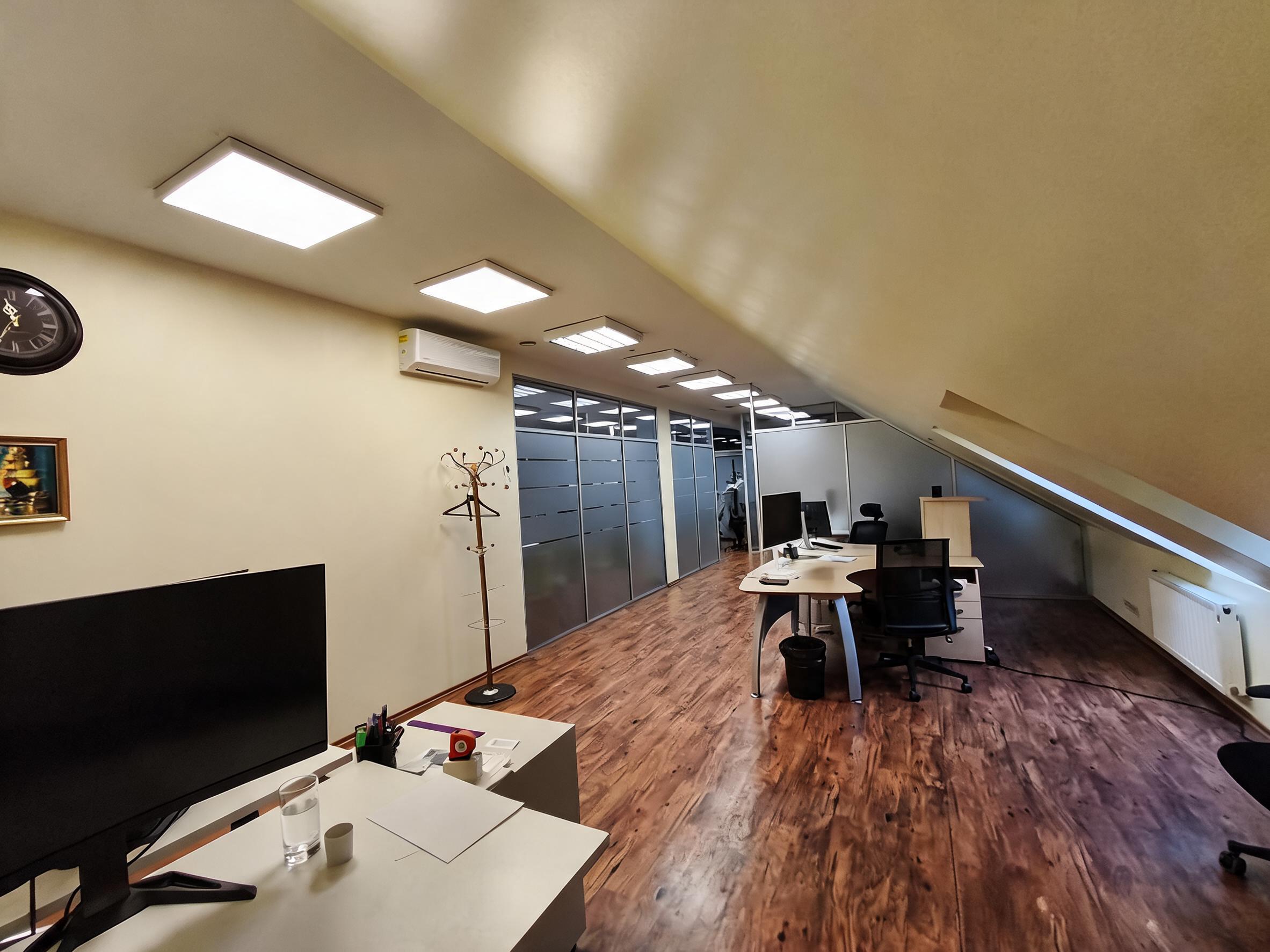 biroja telpas Āgenskalns 175 m² 3.53 EUR/m²