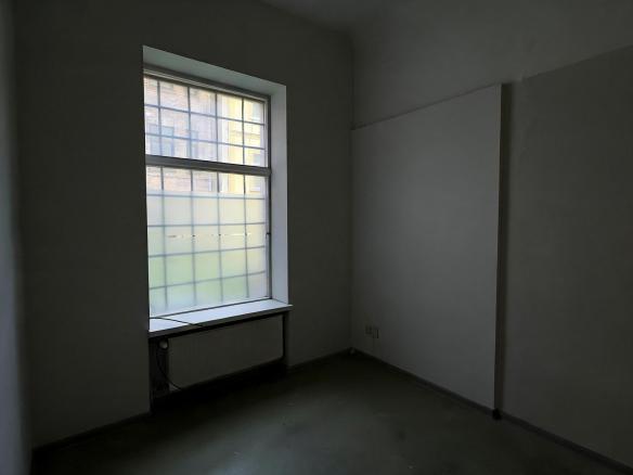 tirdzniecības telpas Centrs 212 m² 7.55 EUR/m²