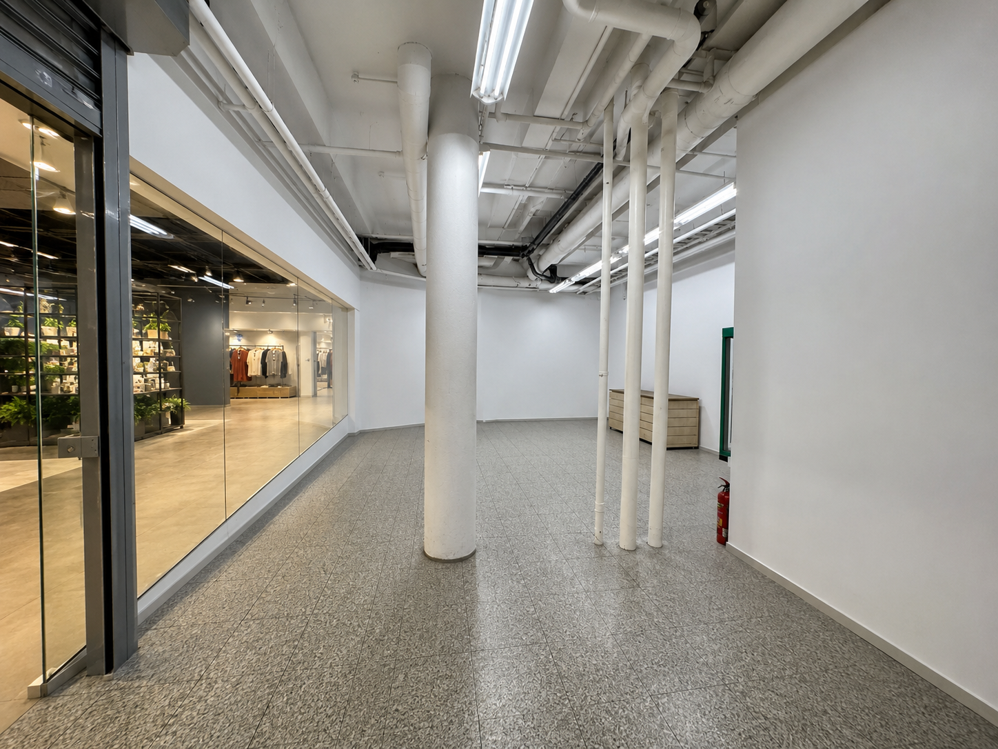 tirdzniecības telpas Teika, Centrs 60 m² 17 EUR/m²