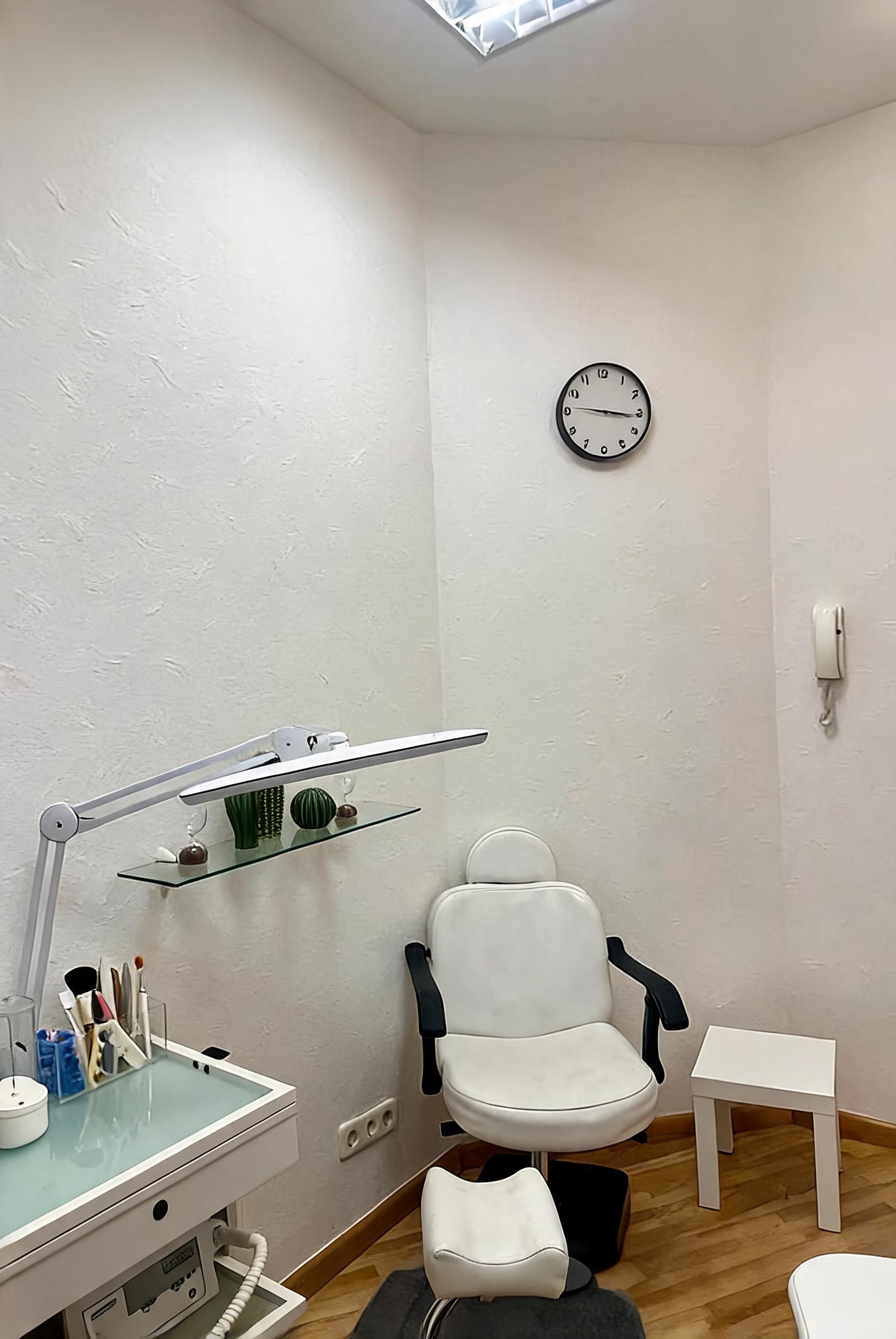 medicīnas telpas Centrs 90 m² 8.67 EUR/m²