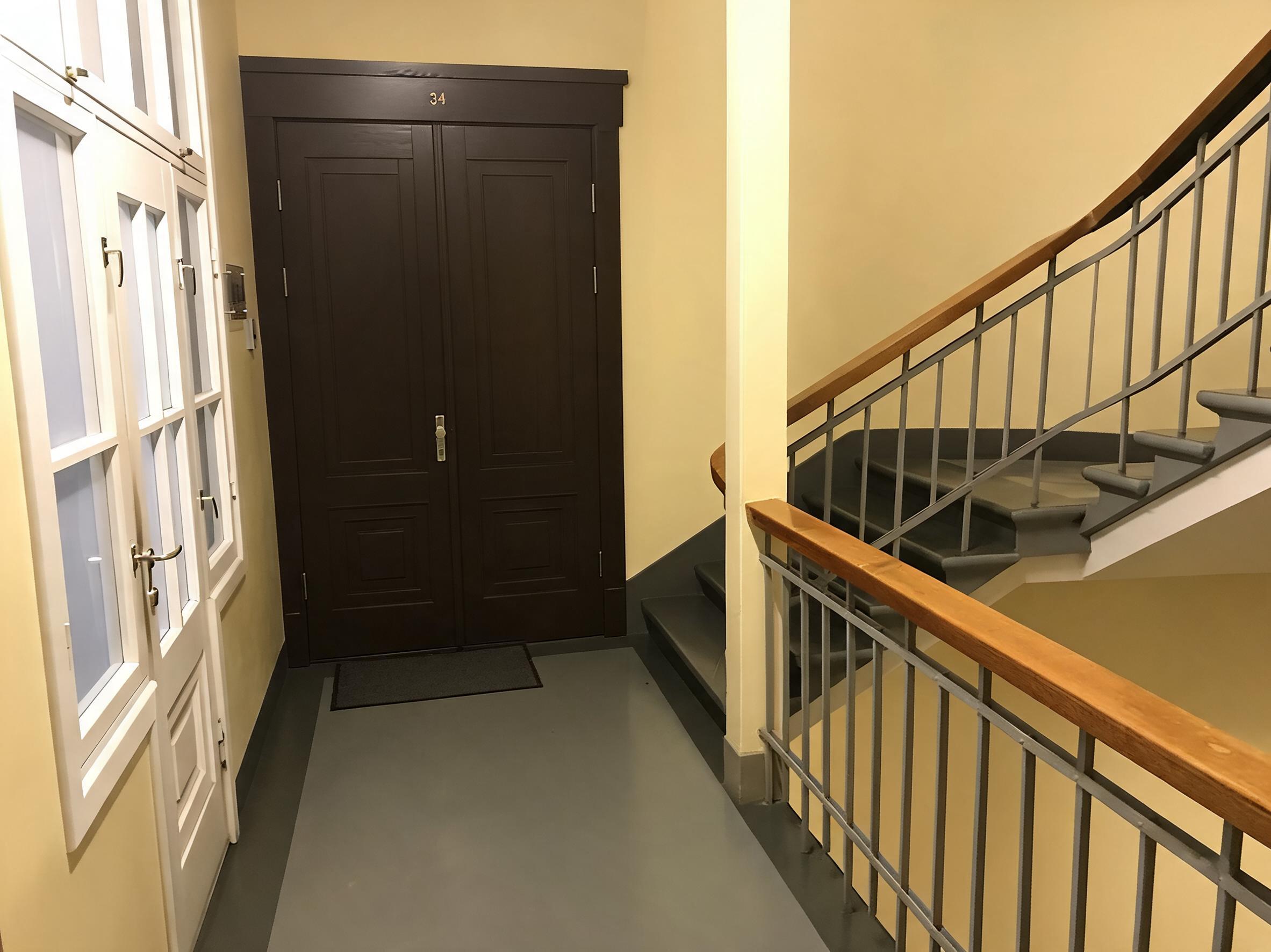 biroja telpas Centrs 169 m² 10.02 EUR/m²