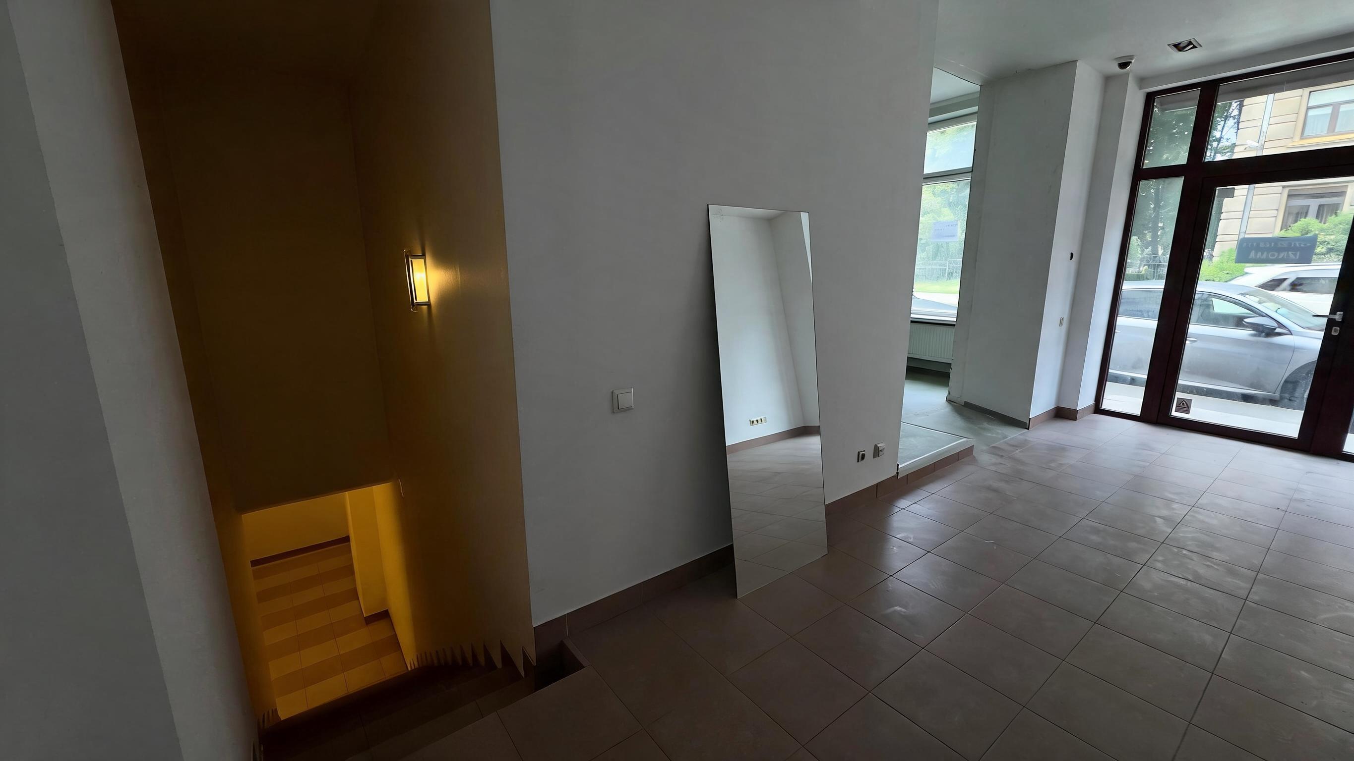 tirdzniecības telpas Centrs 212 m² 7.55 EUR/m²