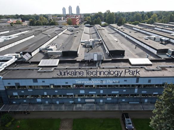 biroja telpas Šampēteris 23.5 m² 5 EUR/m²