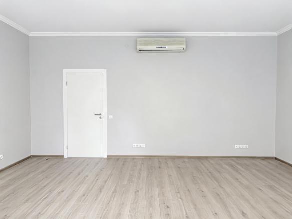 biroja telpas Centrs 167 m² 4.84 EUR/m²