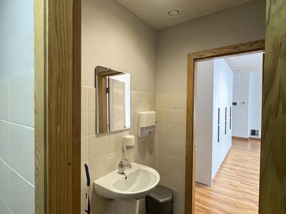 biroja telpas Centrs 106 m² 10.31 EUR/m²