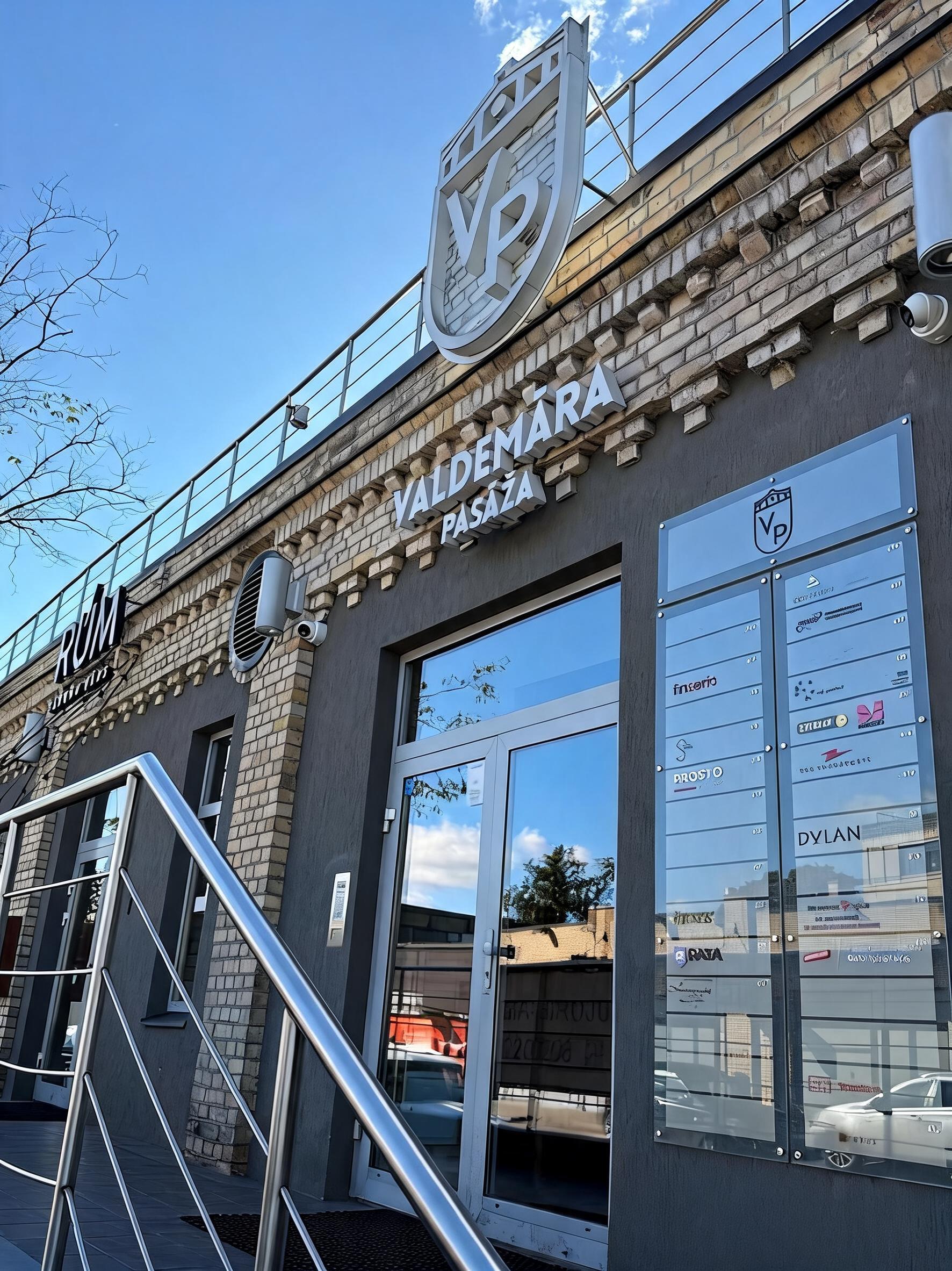 biroja telpas Centrs 106 m² 10.31 EUR/m²