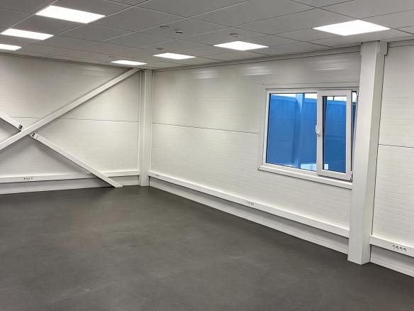 ražošanas telpas Sarkandaugava 546 m² 6 EUR/m²