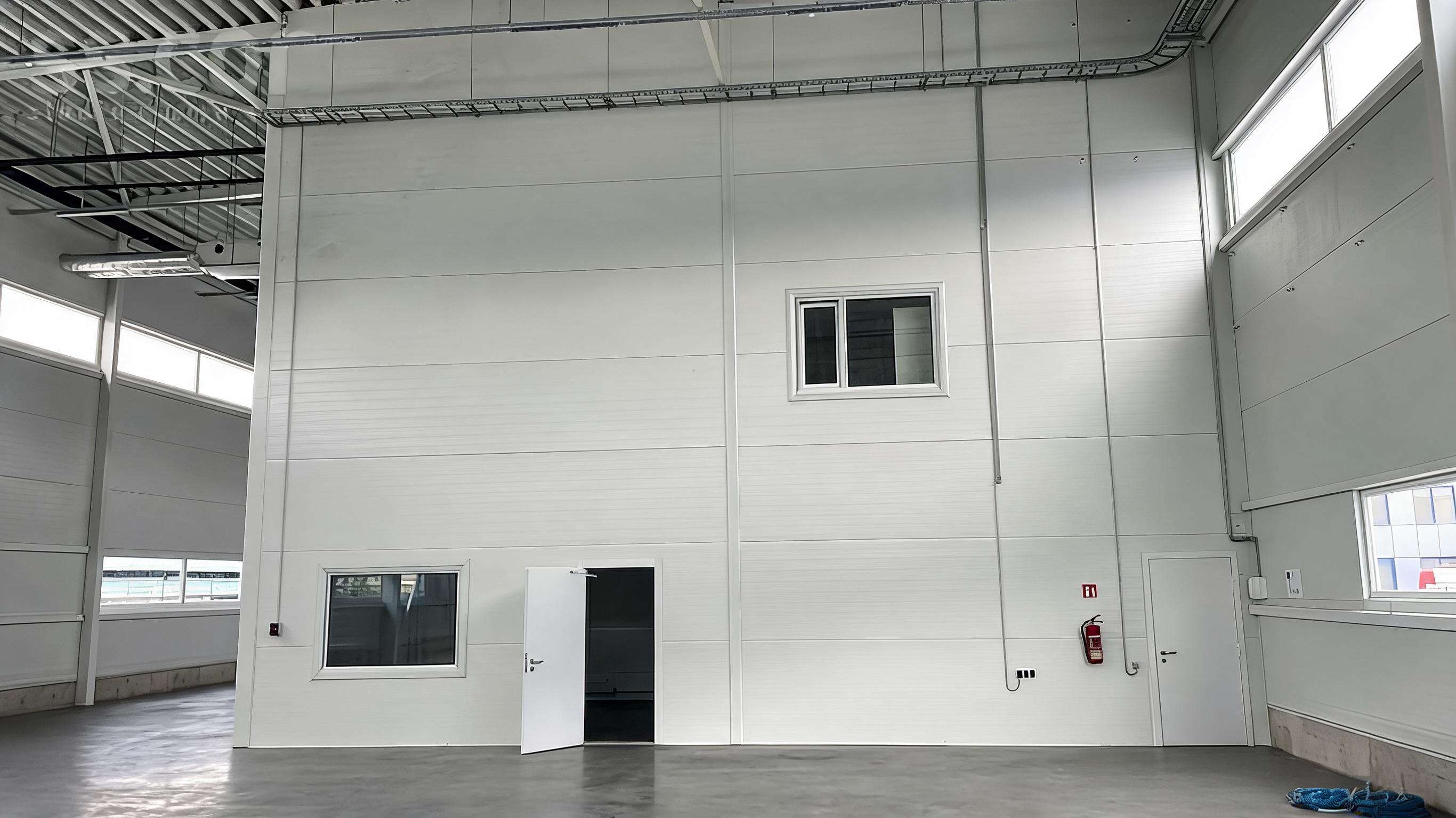ražošanas telpas Sarkandaugava 546 m² 6 EUR/m²