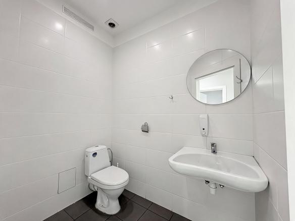 biroja telpas Centrs 167 m² 4.84 EUR/m²